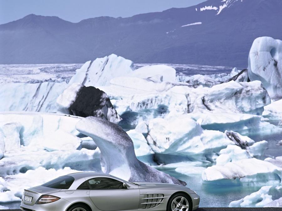  Mercedes-Benz SLR McLaren 2004 года  (фото 137 из 175)